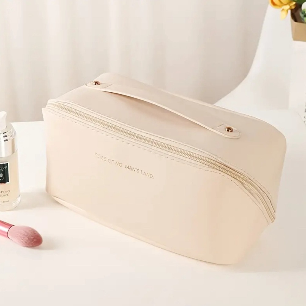 NEW Make Up Travel Toiletries Carry On Personal Bag 3 Separate Compartments - Picture 8 of 11